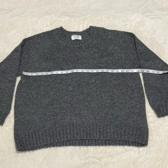 Cozy Charcoal Gray Knit Sweater - Picture 3 of 5